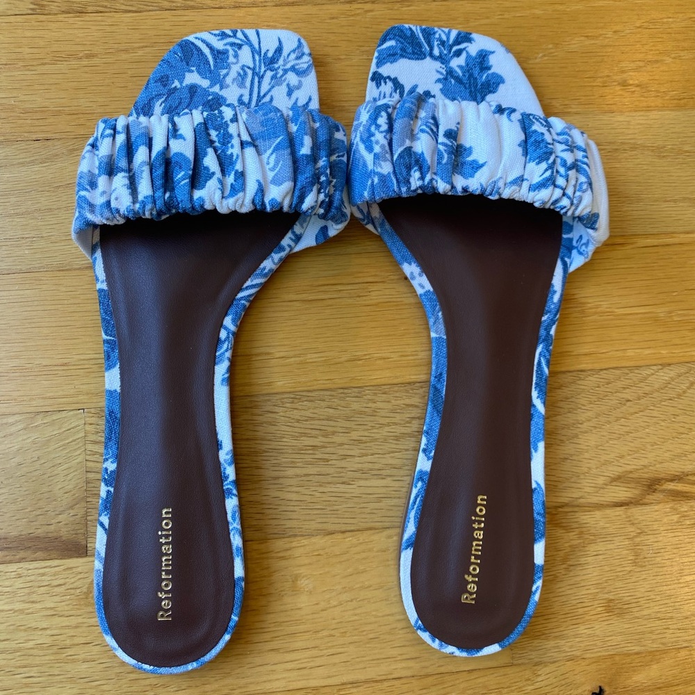 Reformation Marcella Ruched Slide